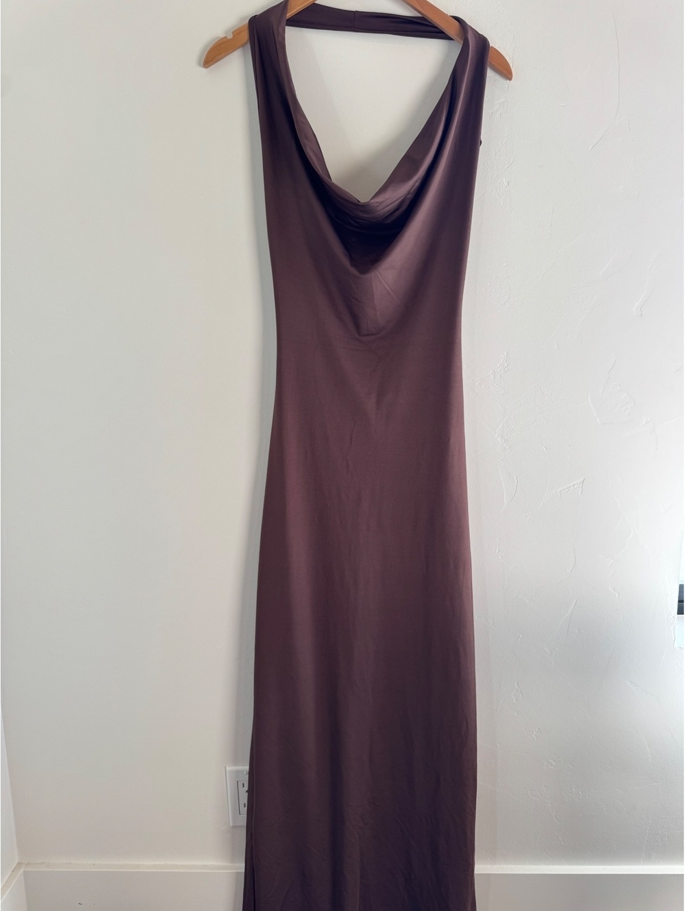 Boutique Chocolate Brown Cowl Neck Maxi Dress Size Small – New